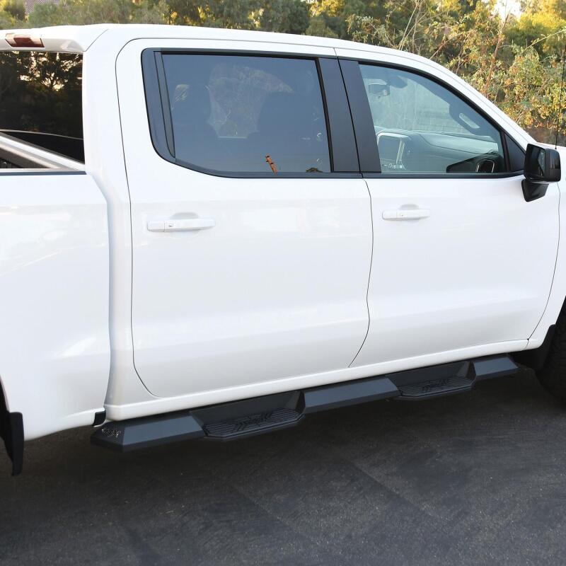 Westin 2019 Chevrolet Silverado/Sierra 1500 Crew Cab Xtreme Nerf Step Bars - Textured Black